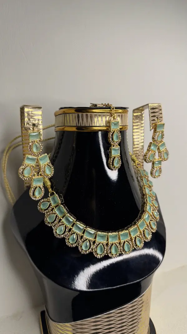 Zircon gold necklace - Image 3